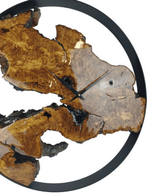VANLØES – Natural wood – Wandklok olijfhout ∅60
